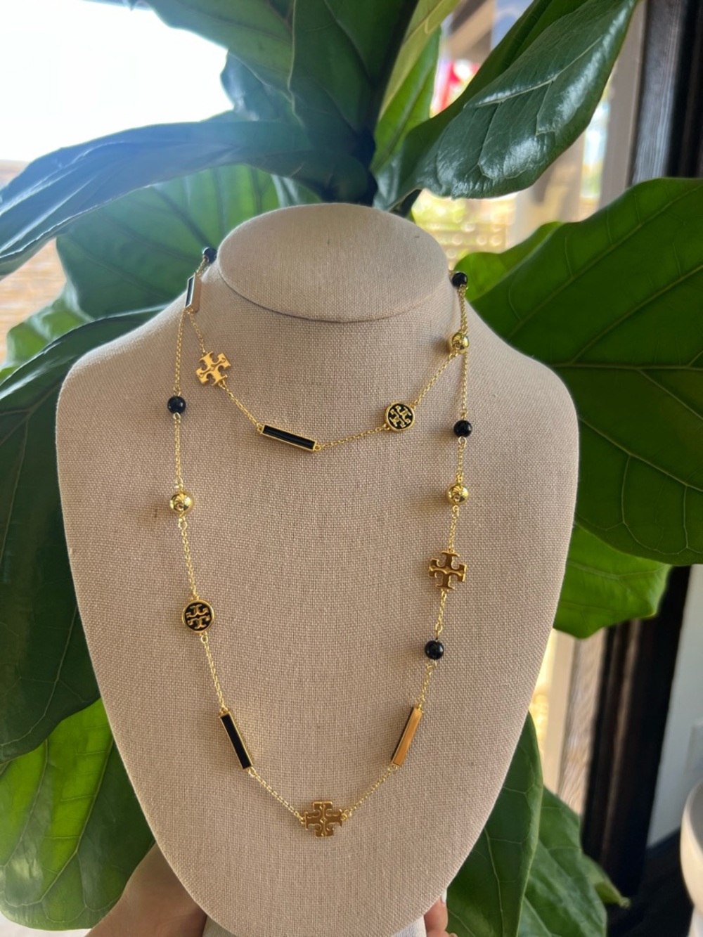Tory Butch Scattered Necklace 36”